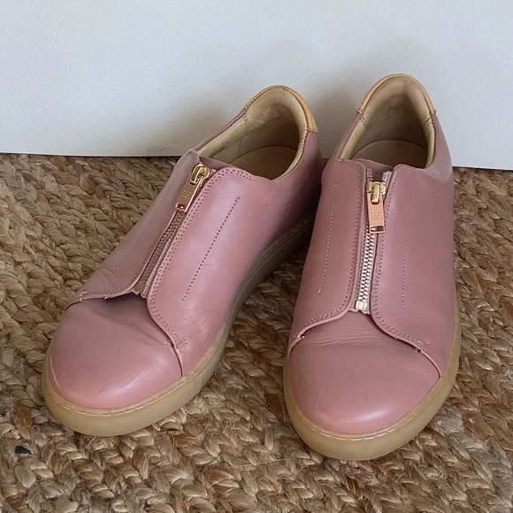 Pairs In Paris Blush Leather Zip Sneakers designed in Paris made in Portugal - Picture 12 of 16